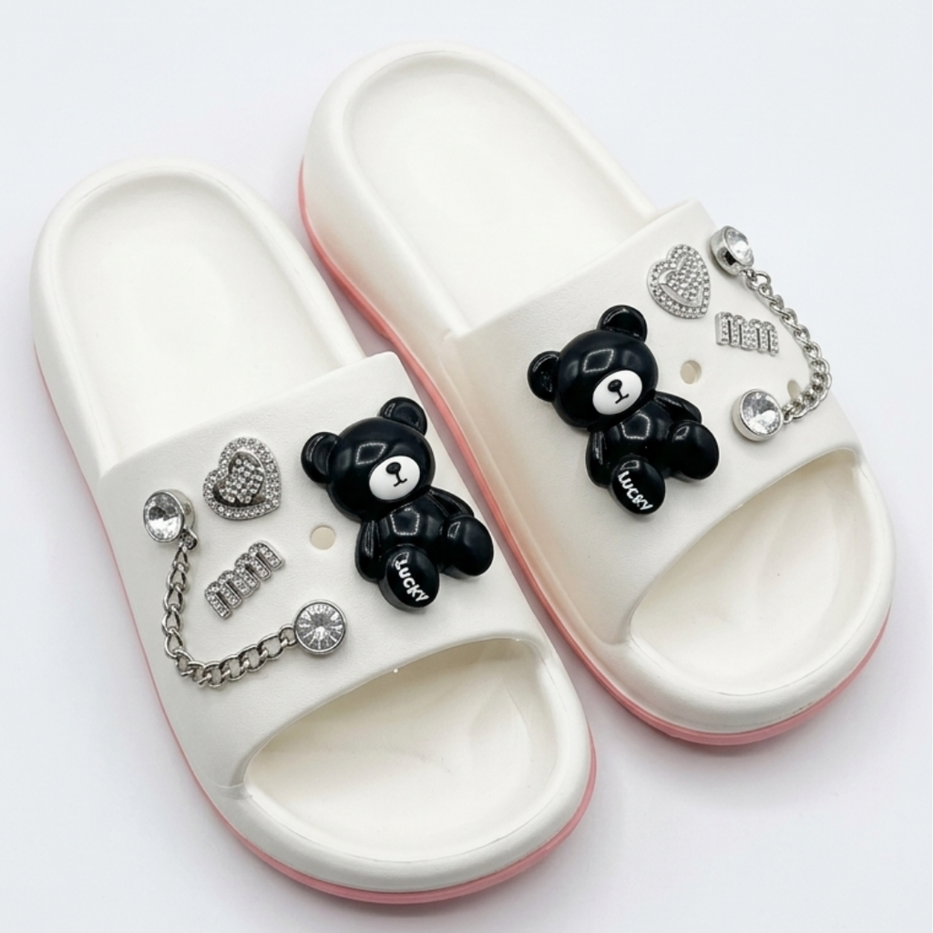 Casual Cute Bear Slippers (White)